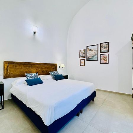 Palazzo Bougainvillea By Ritardo Aereo Meta Esterno foto